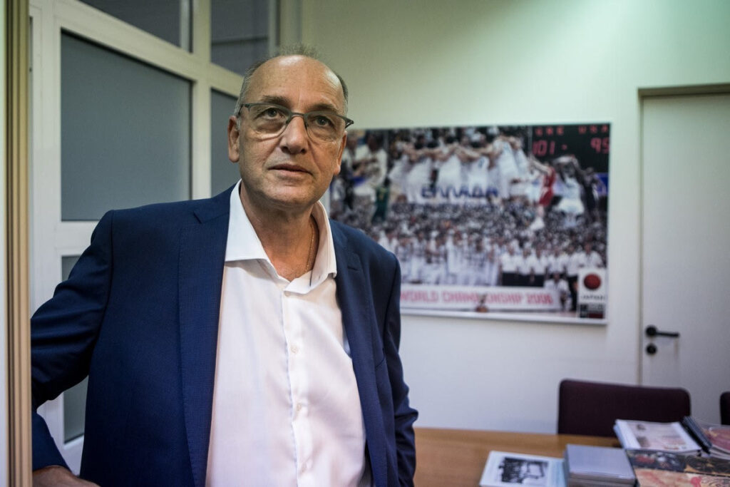 Στη Βουλή οι καταγγελίες κατά Λιόλιου!